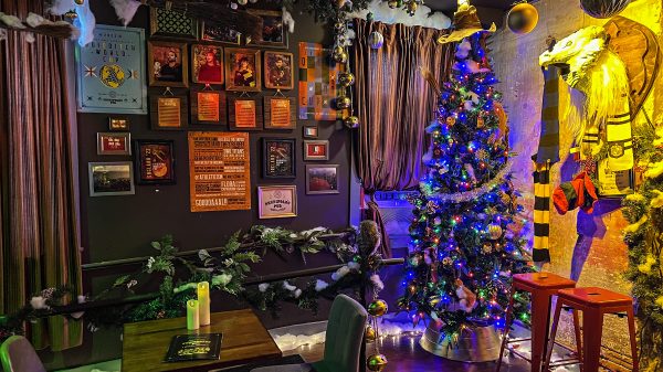 Christmas Themed Pop-Up Bars Return To Cincinnati
