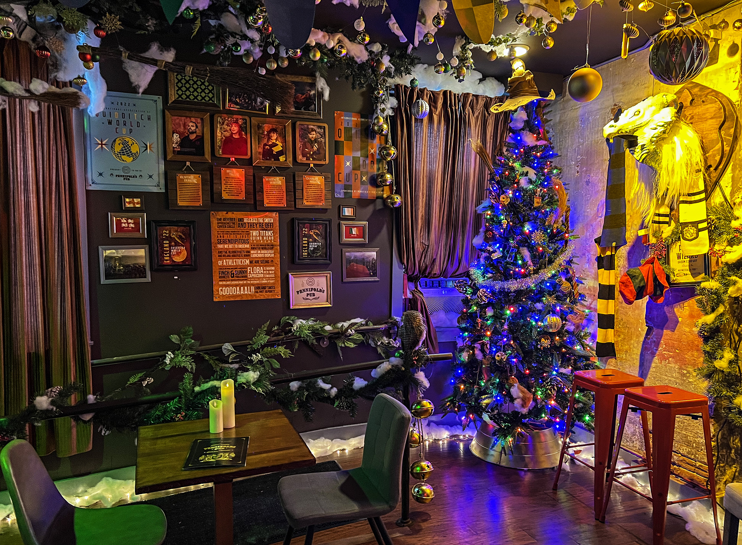Christmas Themed Pop-Up Bars Return To Cincinnati