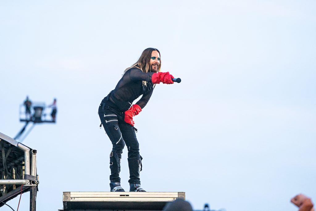 Lollapalooza Day 2: 30 Seconds to Mars reaches new heights