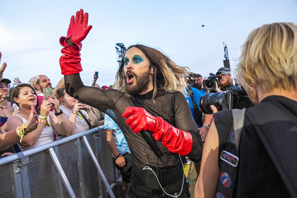 Lollapalooza Day 2: 30 Seconds to Mars reaches new heights