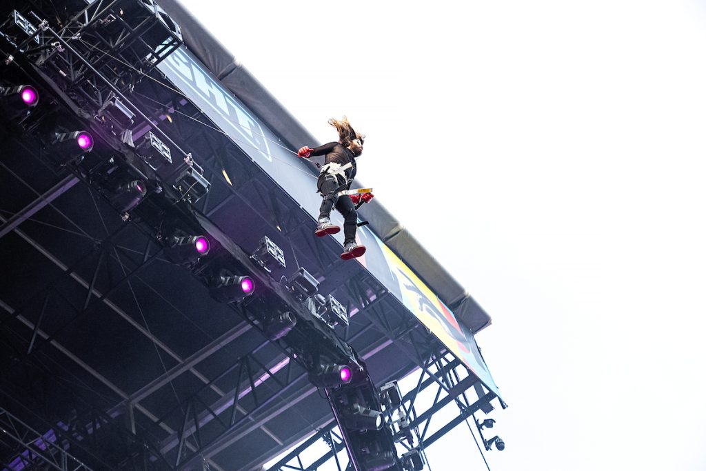 Lollapalooza Day 2: 30 Seconds to Mars reaches new heights