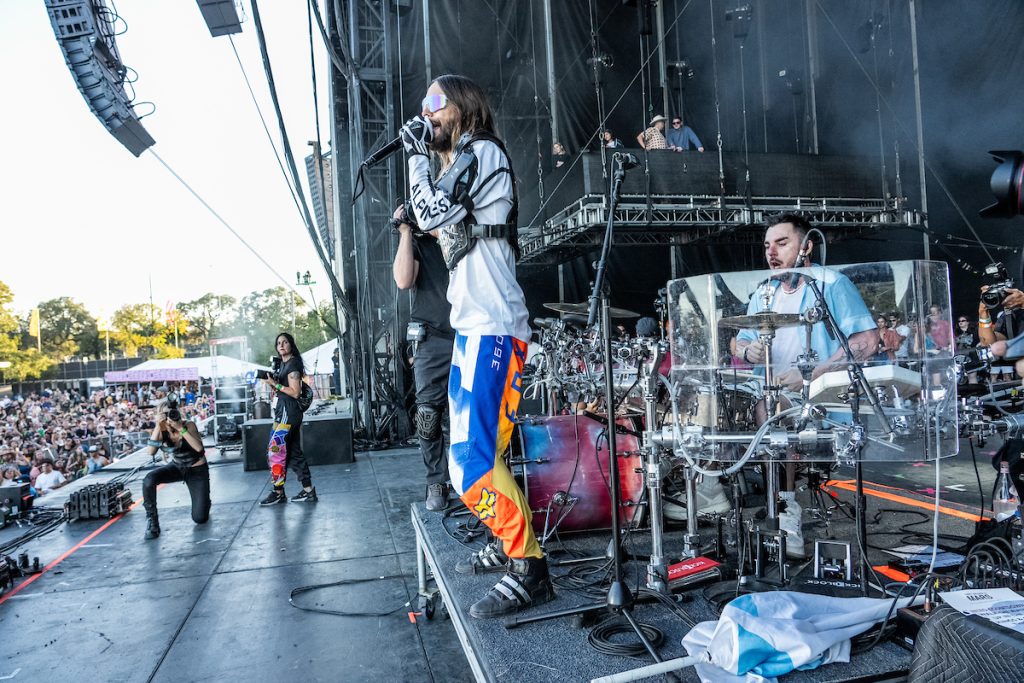 30 Seconds To Mars Makes Out Of This World Entrance At ACL