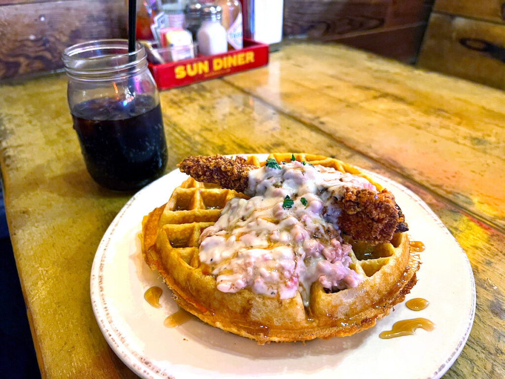 Sun Diner Brings Southern Comfort Food To Nashville