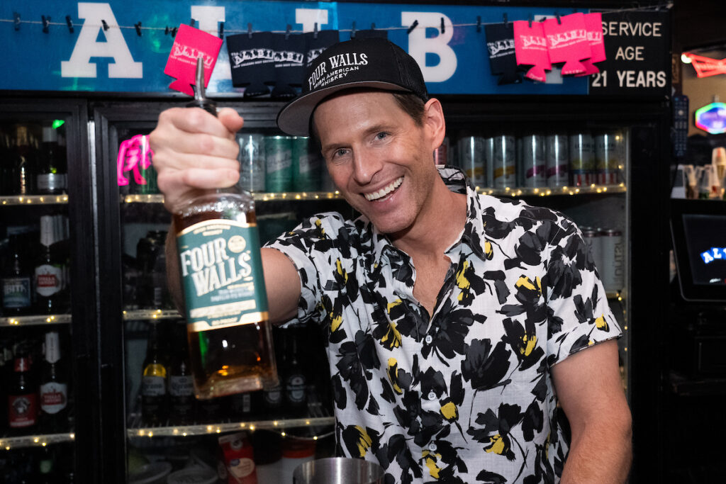 Filthy Love Event Features Guest Bartender Glenn Howerton 