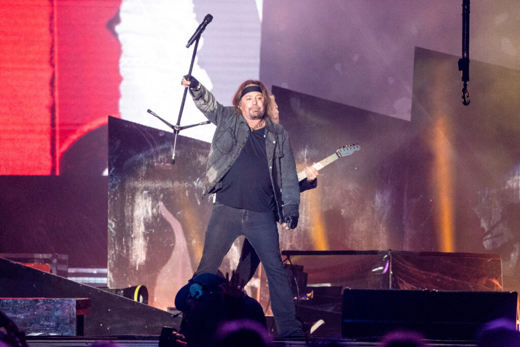 Louder Than Life Day 3 Features Motley Crue