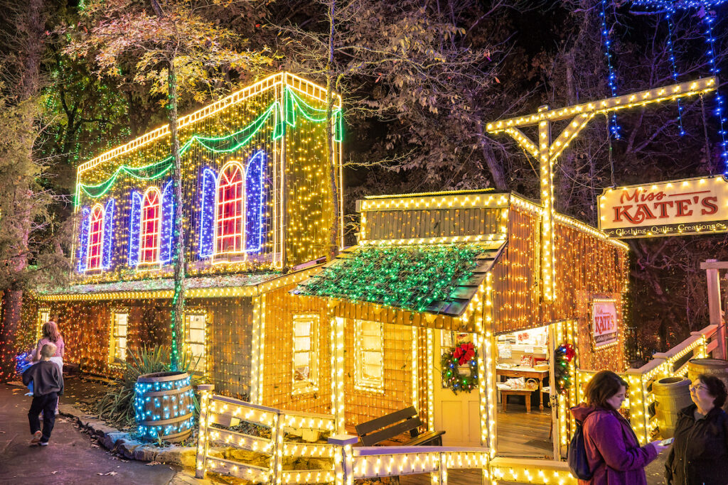 Silver Dollar City Shines For The Holiday Season