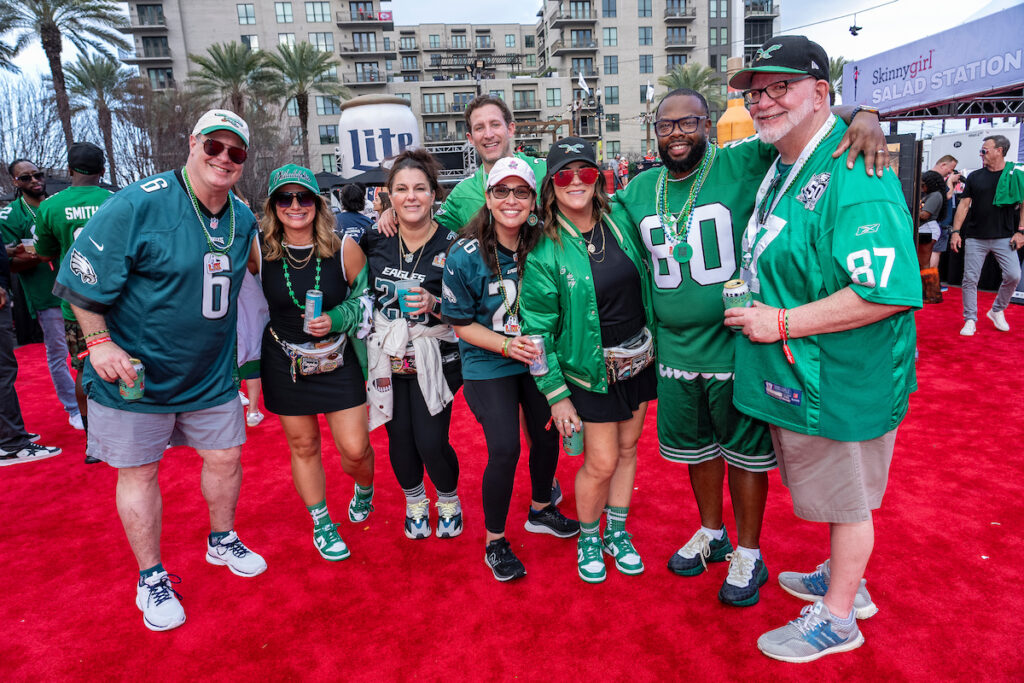 Players Tailgate Brings Gourmet Bites & NFL Legends 