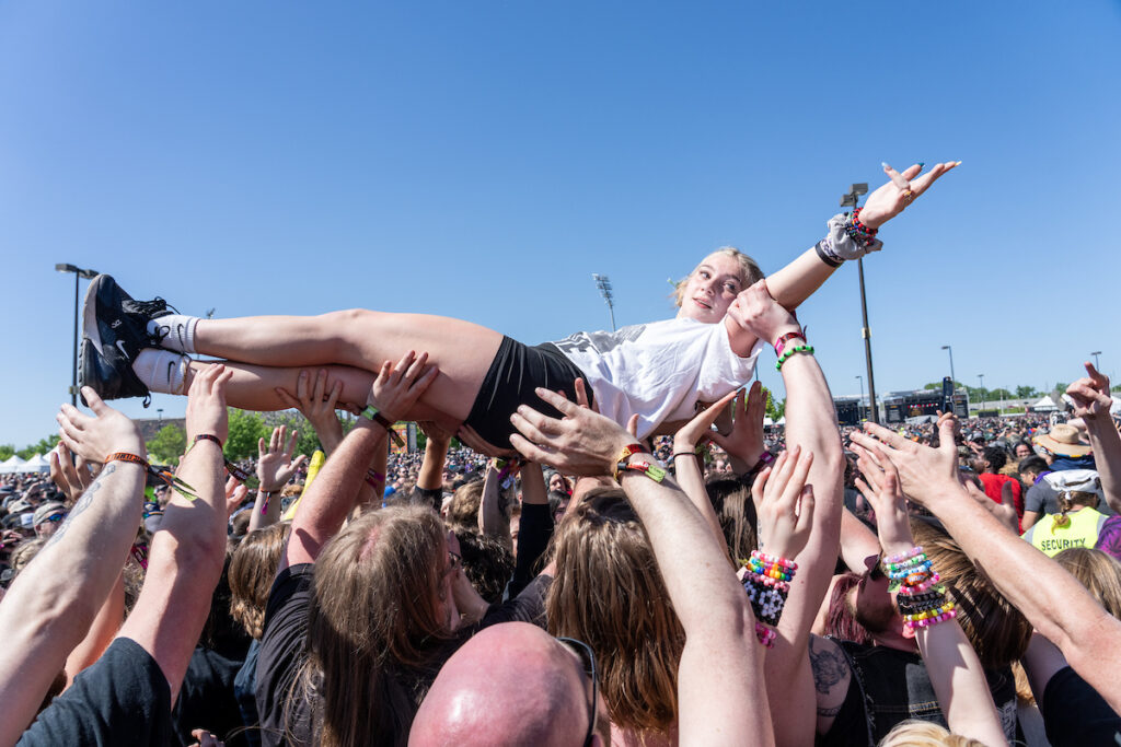 Sonic Temple Kicks Off with Hard-Hitting Sets from Korn