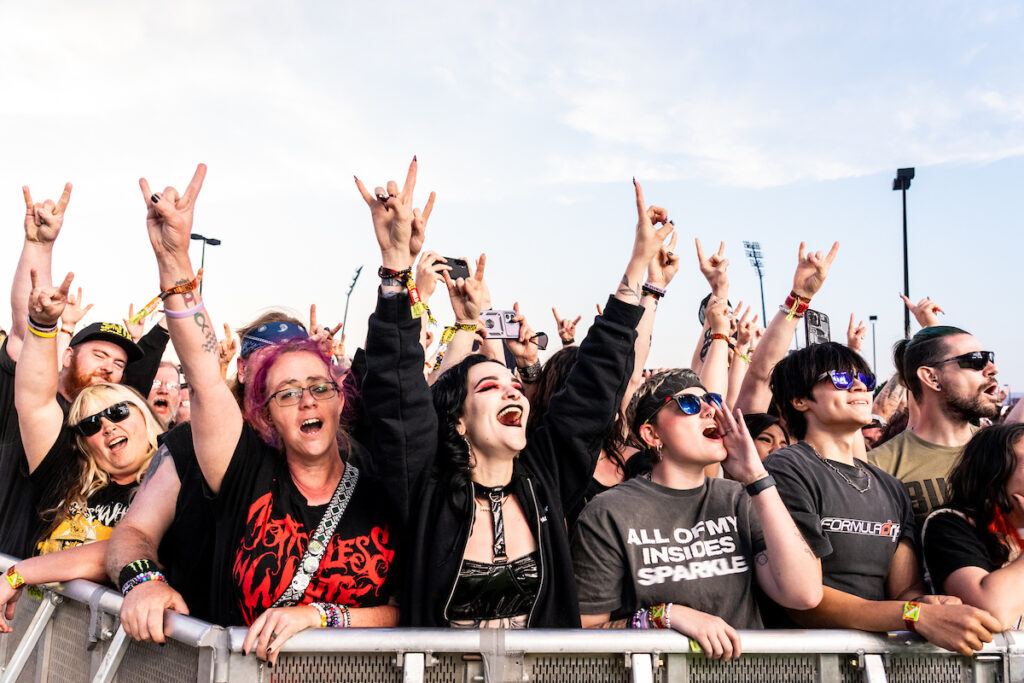 Sonic Temple Kicks Off with Hard-Hitting Sets from Korn