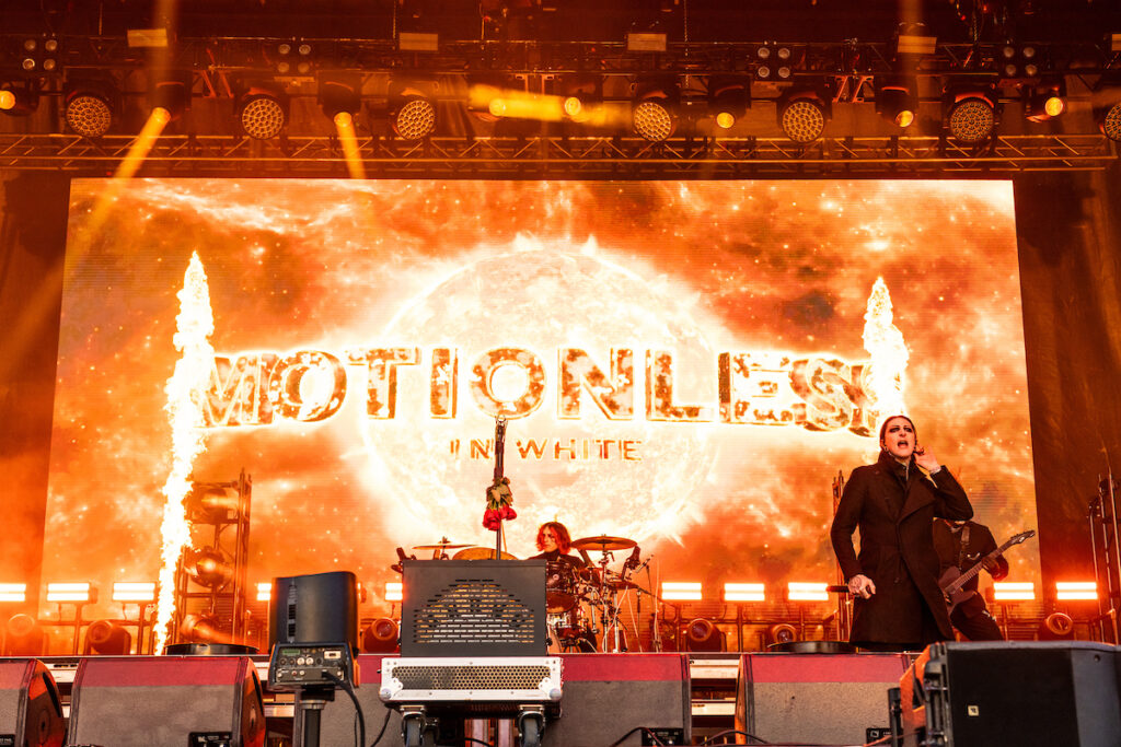 Sonic Temple Kicks Off with Hard-Hitting Sets from Korn