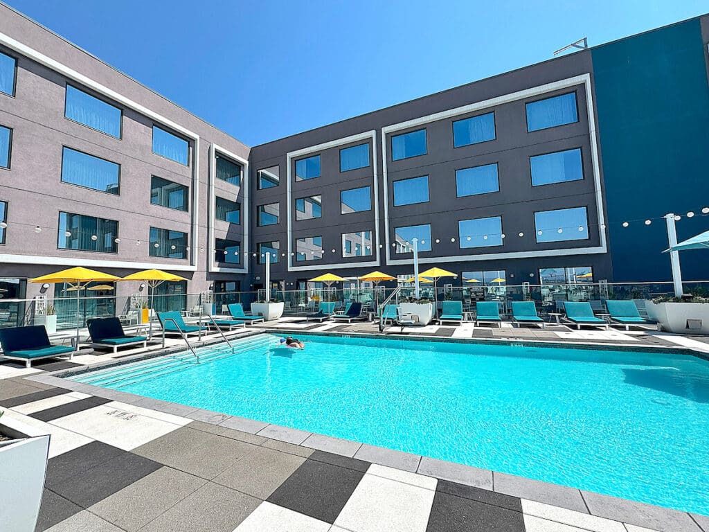 Hilton Buena Park Hotel: The Perfect Base for A Southern California Getaway