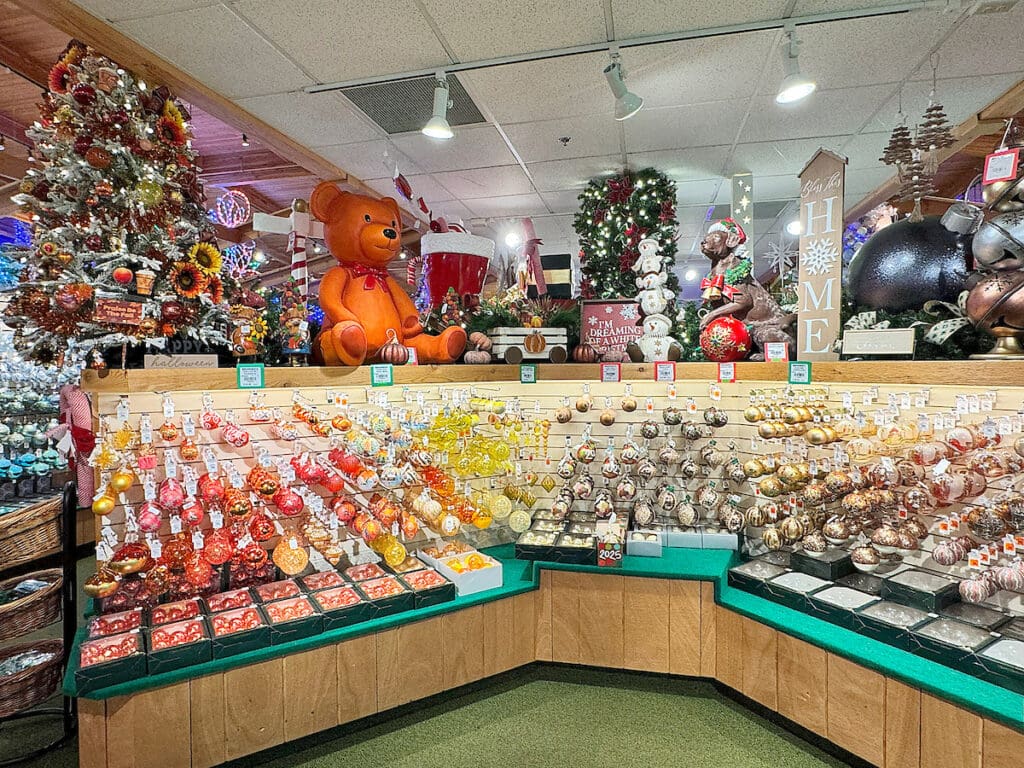 Bronner’s Christmas Store: Michigan’s 7-Acre Holiday Haven