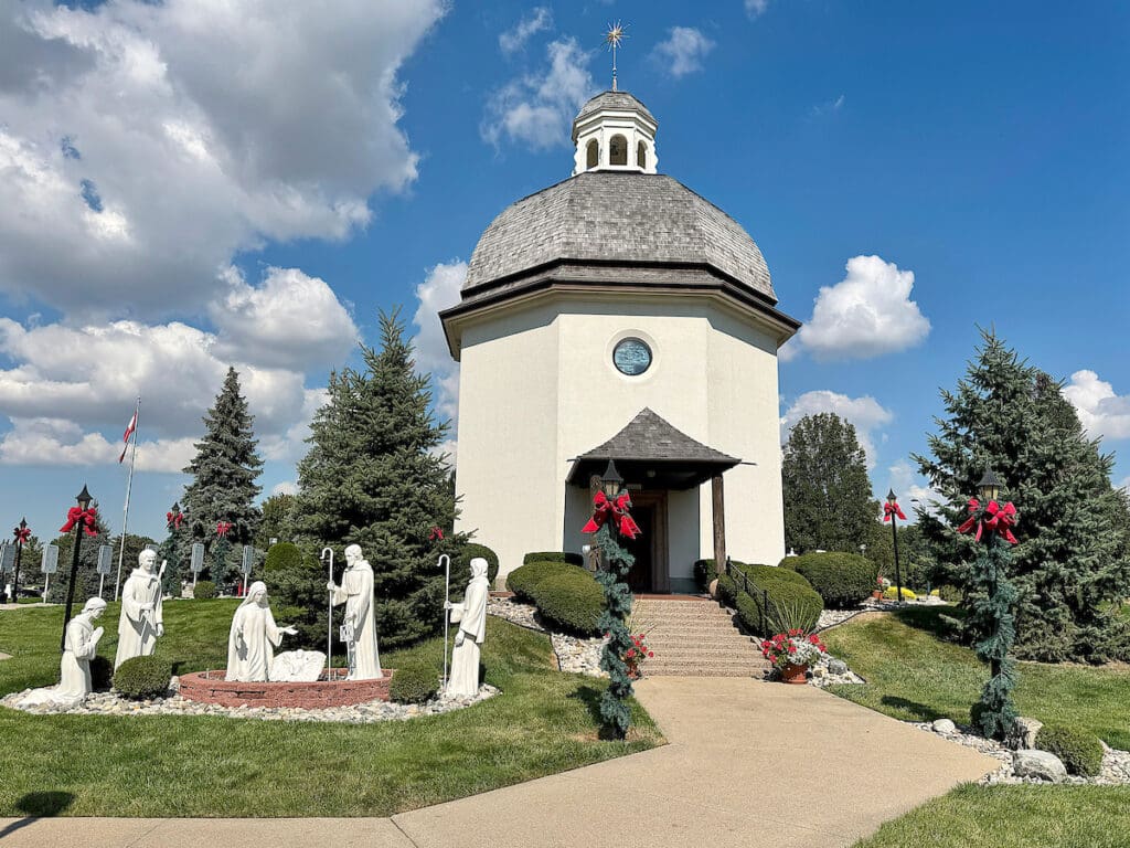 Bronner’s Christmas Store: Michigan’s 7-Acre Holiday Haven