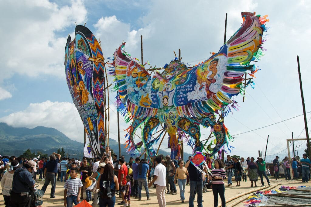 Guatemala’s Festival of Giant Kites Brings Day of the Dead Alive
