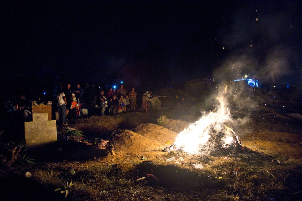 Guatemala’s Festival of Giant Kites Brings Day of the Dead Alive