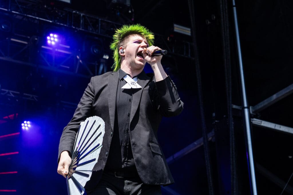 Lee Jennings of The Funeral Portrait Talks ShipRocked,