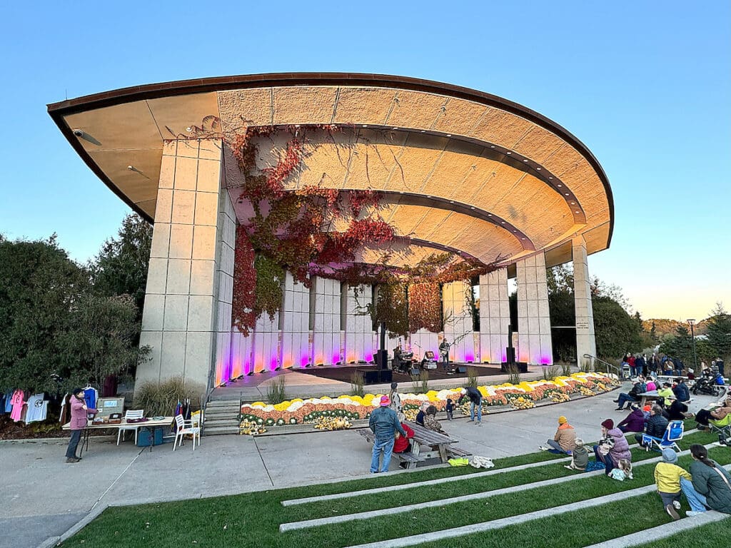 Discovering Frederik Meijer Gardens in Grand Rapids