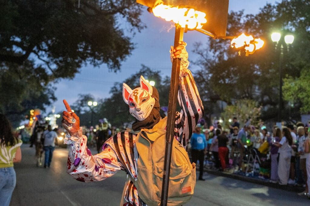 Krewe of Hermes Shines Along the Uptown Route