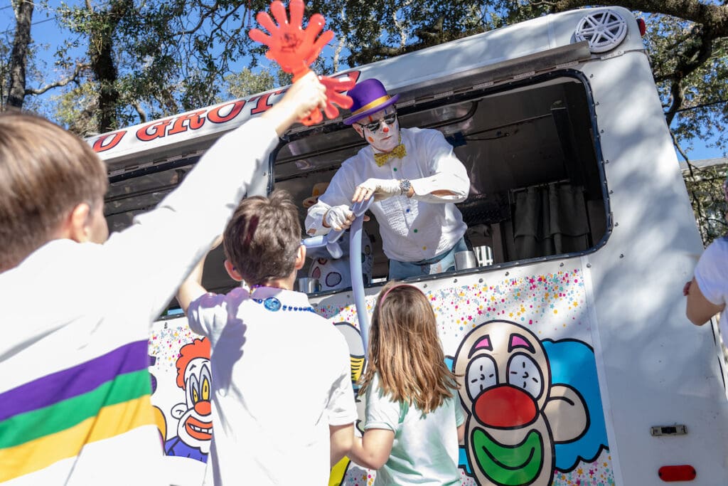 Legion of Mars Brings Patriotism to Mardi Gras in New Orleans