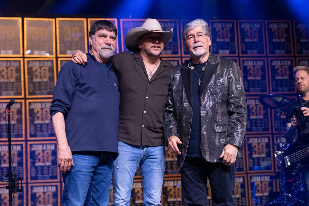 Jason Aldean Celebrates 31 No. 1 Hits