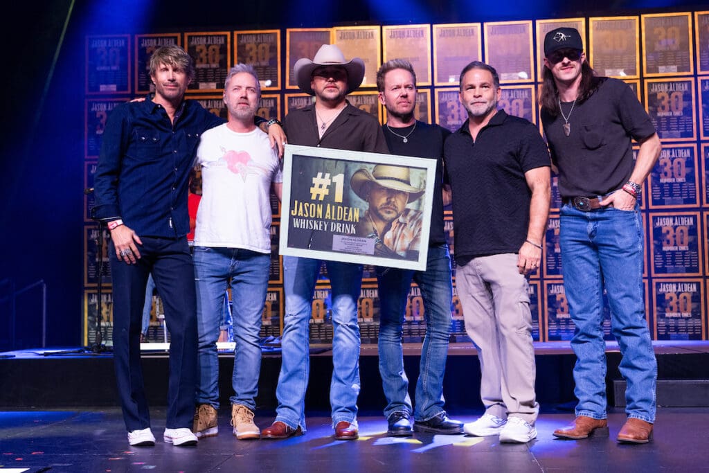 Jason Aldean Celebrates 31 No. 1 Hits