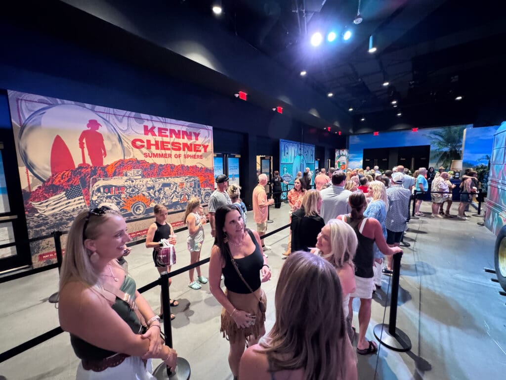Kenny Chesney Brings Back Fan-Favorite Vibee Experiences
