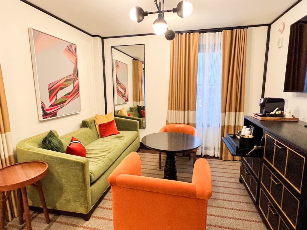21c Museum Hotel St. Louis Blends Art and Luxury