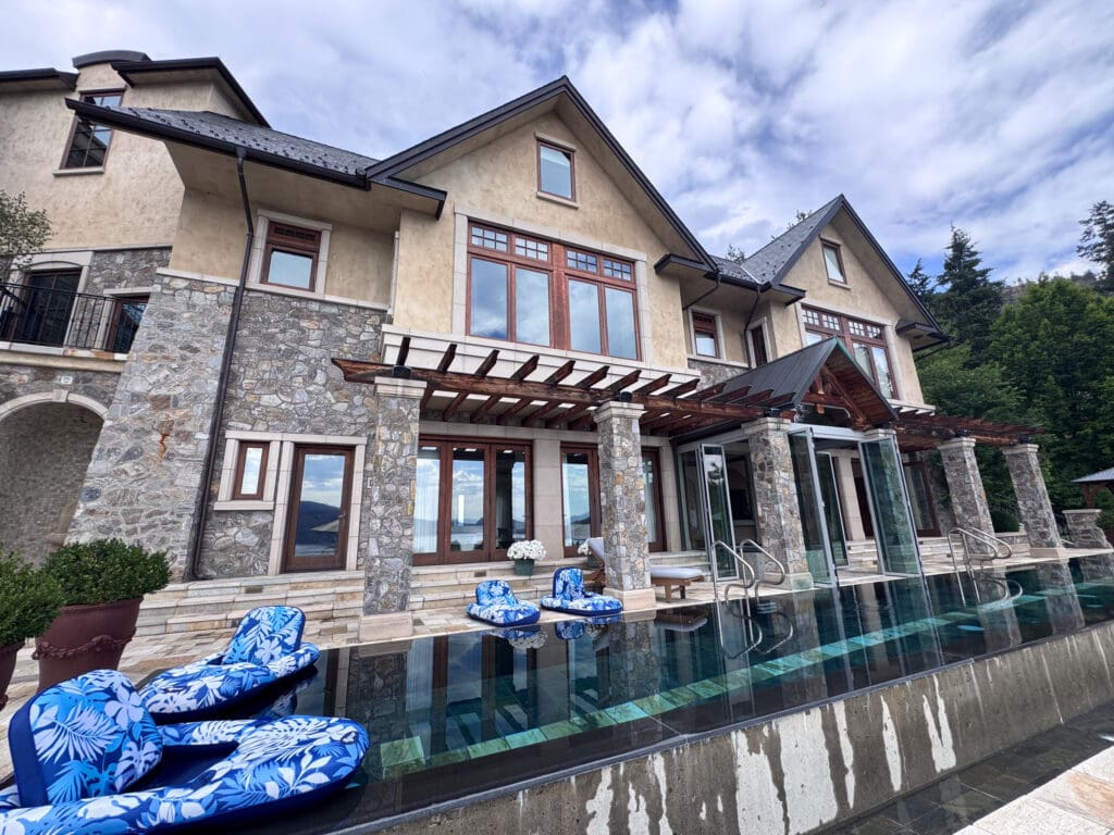 Château Okanagan is a Luxury Lakefront Escape in Kelowna