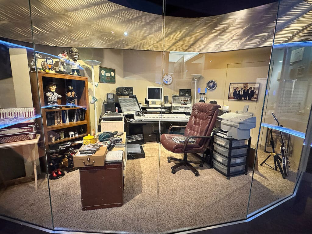 Discovering the King of Blues at the B.B. King Museum
