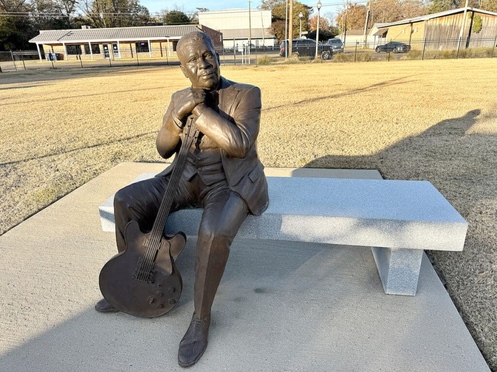 Discovering the King of Blues at the B.B. King Museum