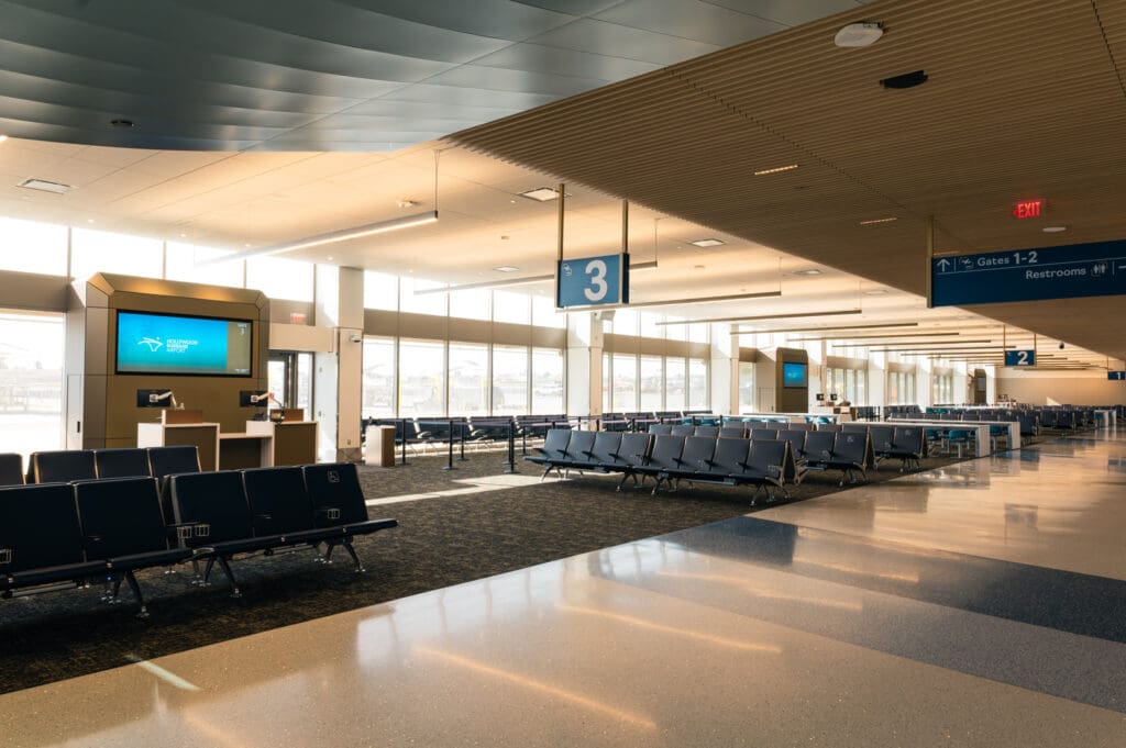 Hollywood Burbank Airport Opens New Passenger Terminal